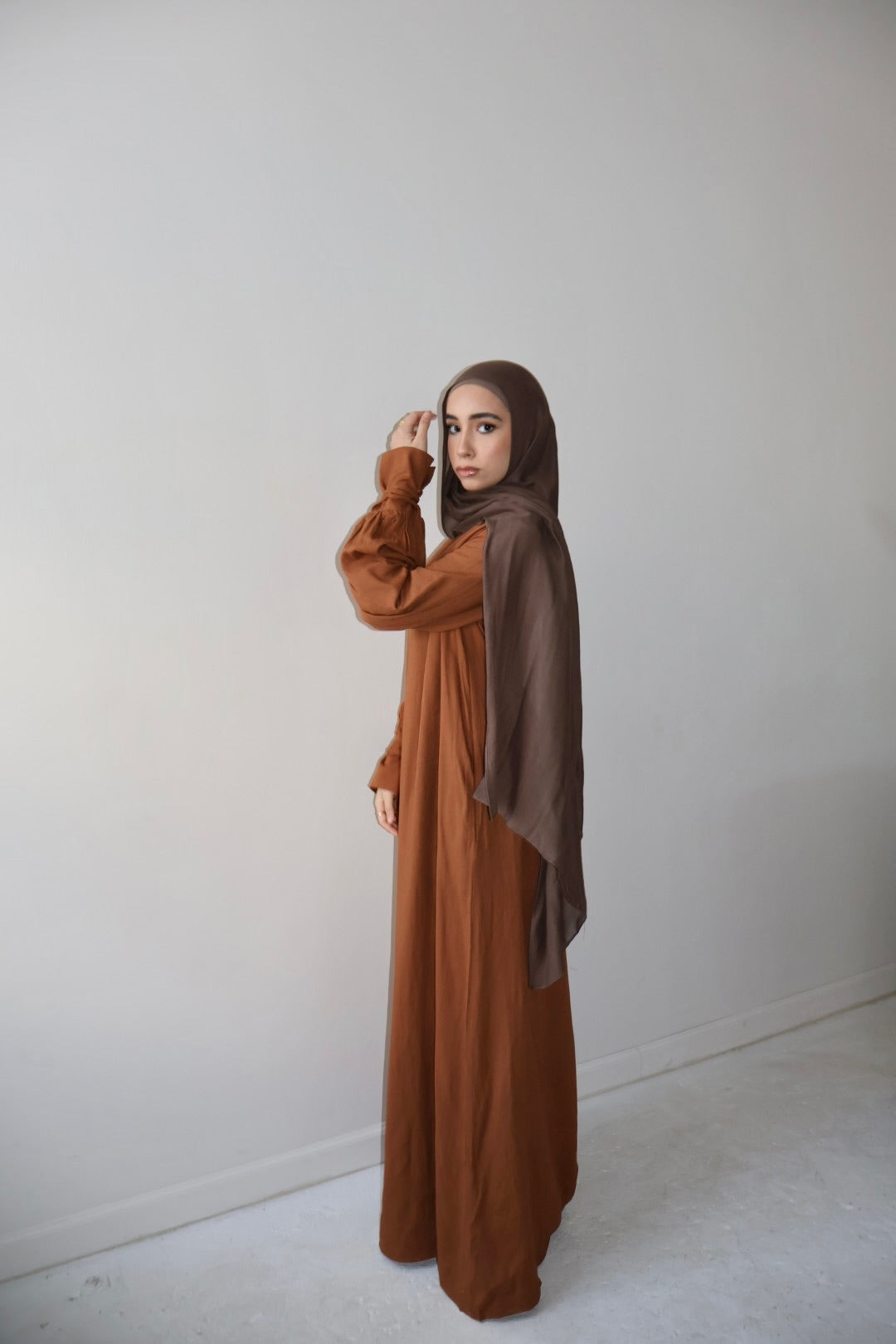 Linen Blend Abaya | Biscoff